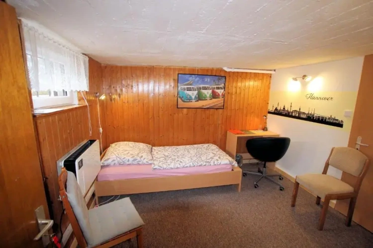 Standard Single room