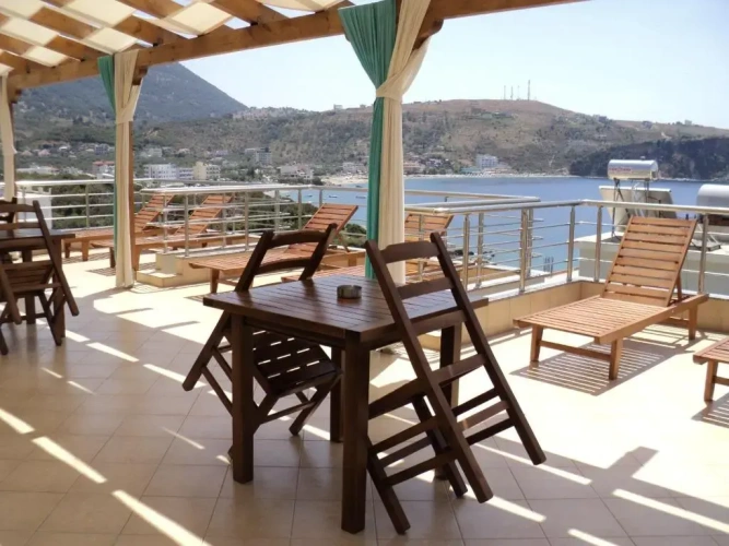 Deluxe Triple room with balcony and with sea view