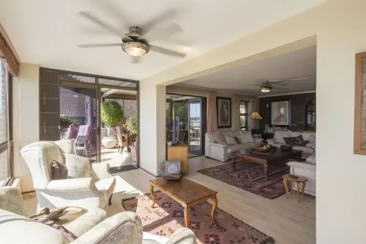 Harbourview Self Catering
