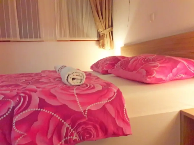 Standard Triple room with view