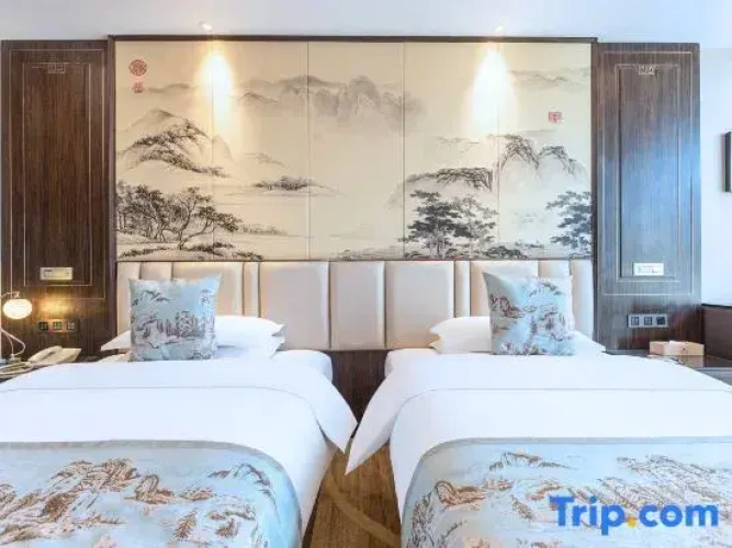 Grand Twin room with river view