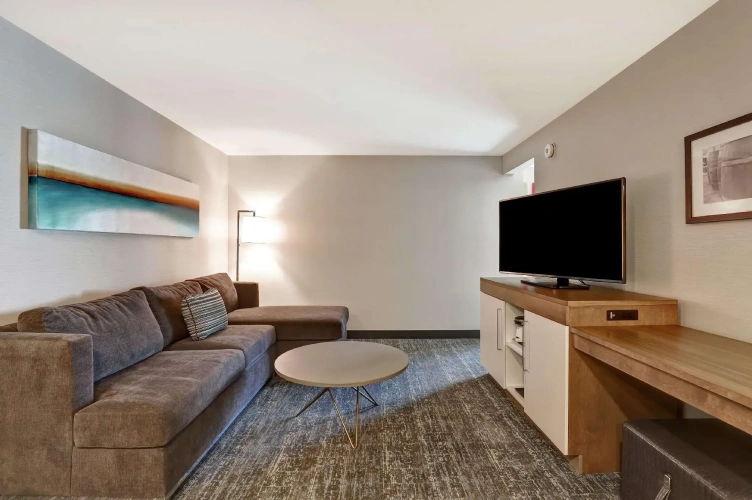 Quadruple Suite