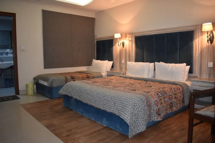 Economy Triple room