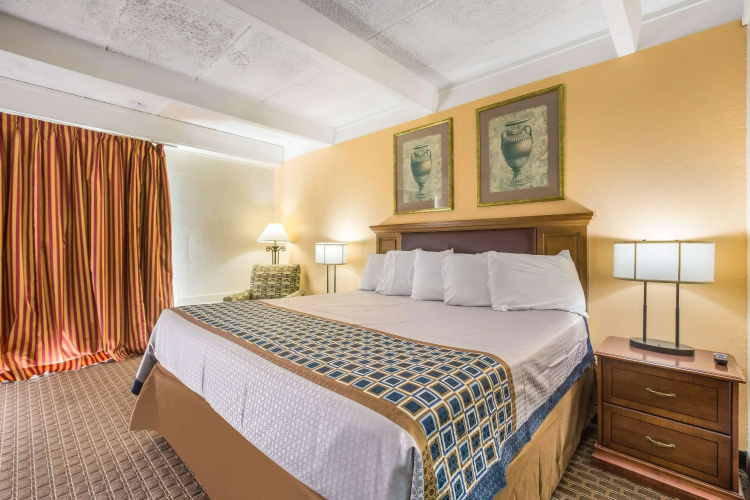 Econo Lodge