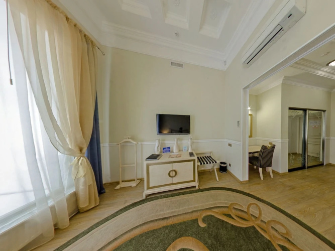Metro Hotel Apartments