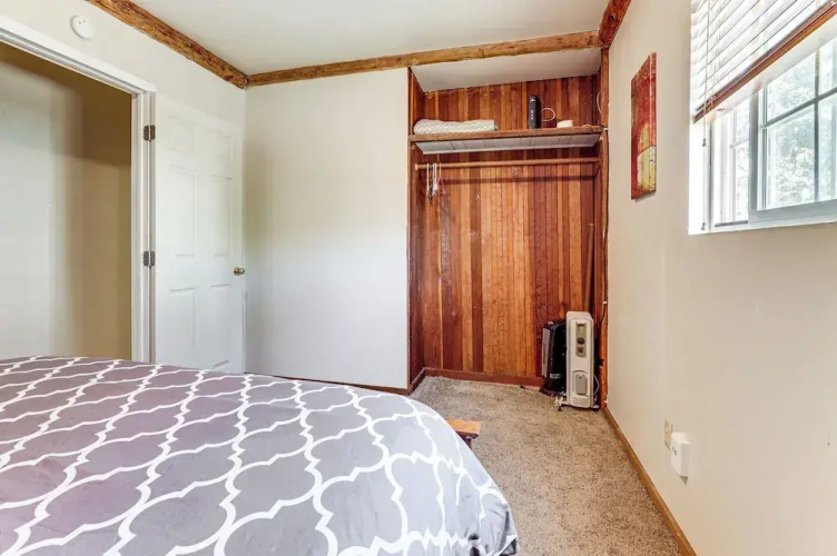 Watefront Getaway w/ Mtn Views & Dock in Clearlake