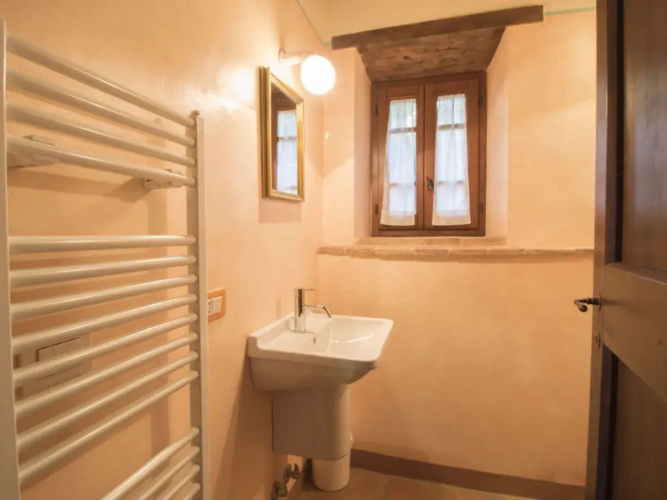 Borgo Monticelli 12877