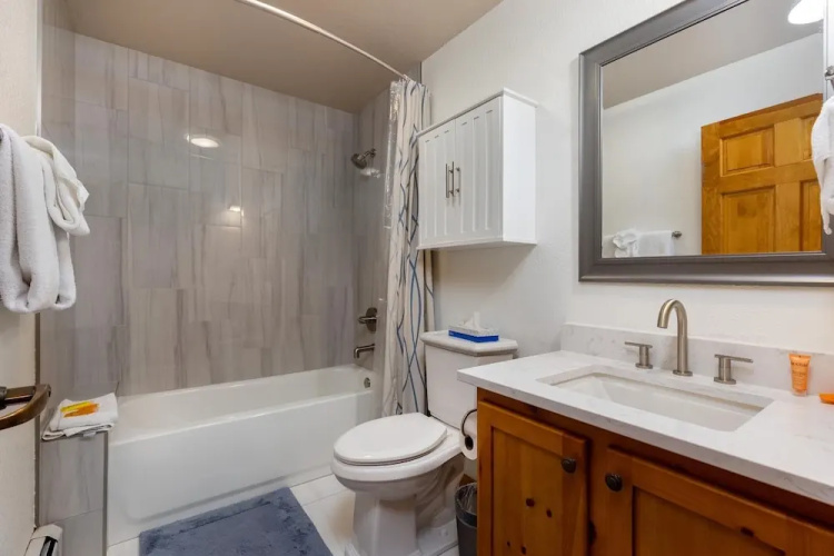 8750 Trappers Crossing 2 Bedroom Condo by RedAwning