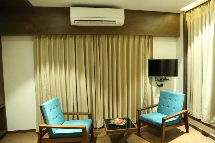 Hotel Heritage- Somnath