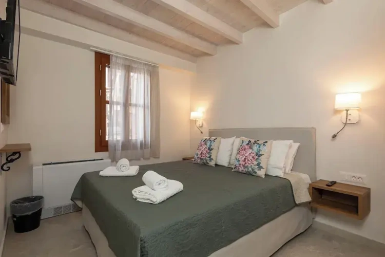 No 2 Apartment