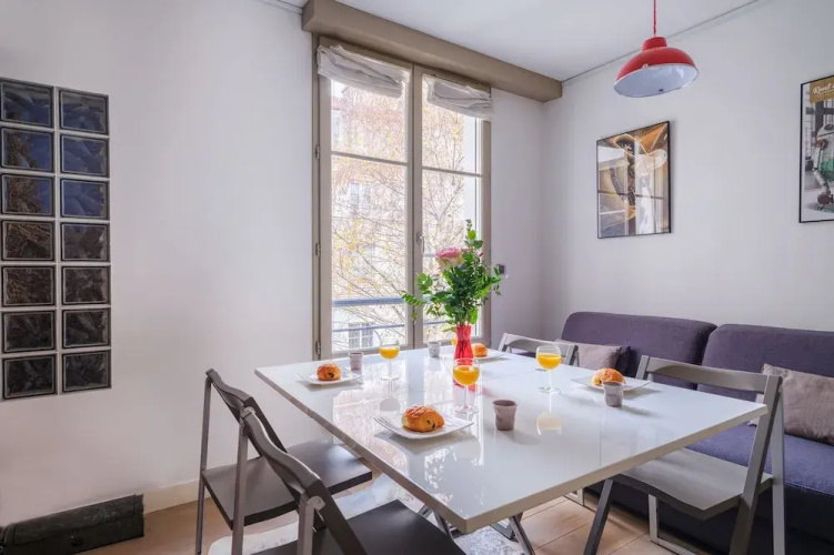 Paris Marais Bouquet Residence