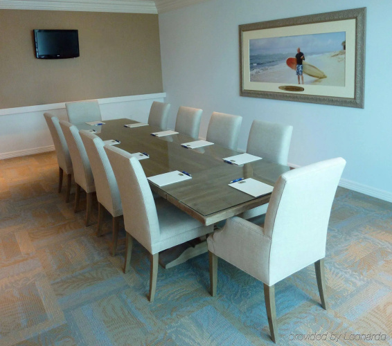 Margaritaville Beach Hotel photo 12