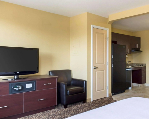 MainStay Suites Minot