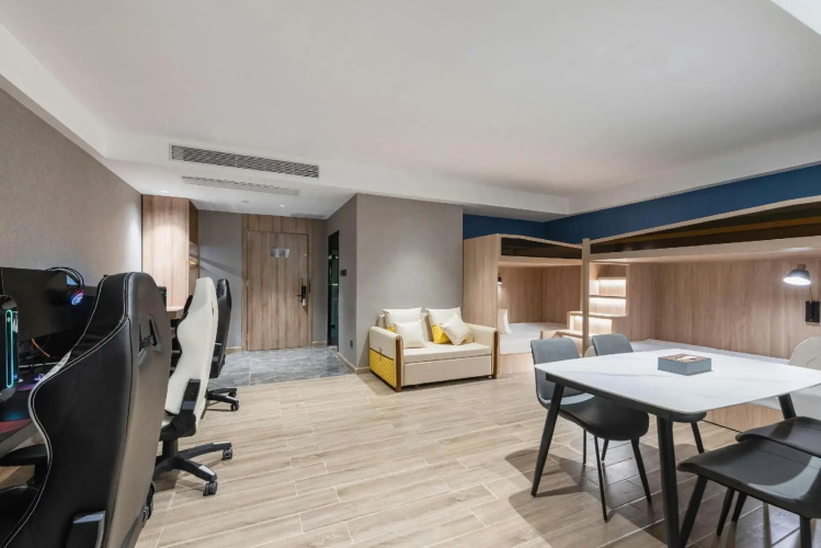 Galaxy E-Sports Hotel