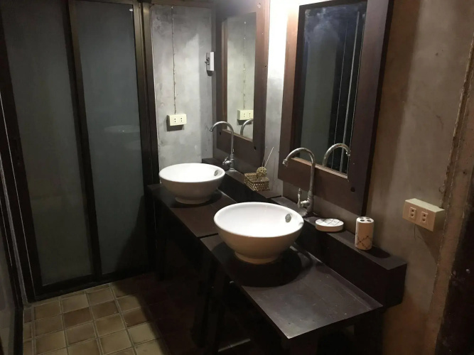 J2B Beach Bungalows