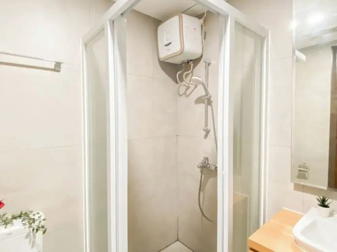 Simple Compact Studio At Apartment Pollux Chadstone
