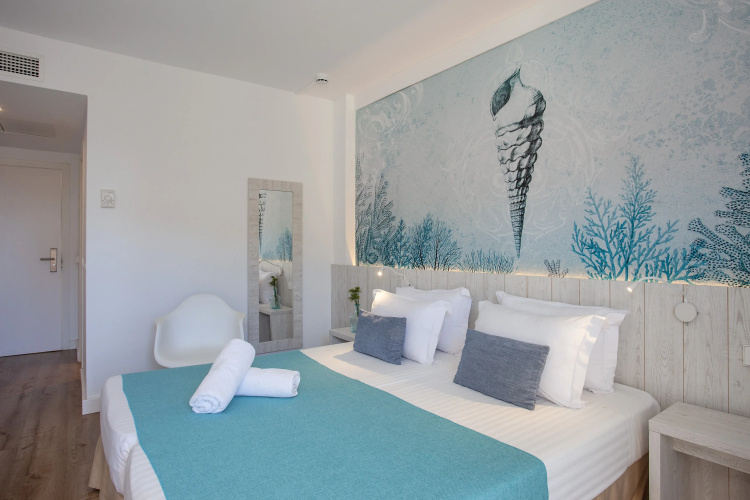 Hotel Tora
