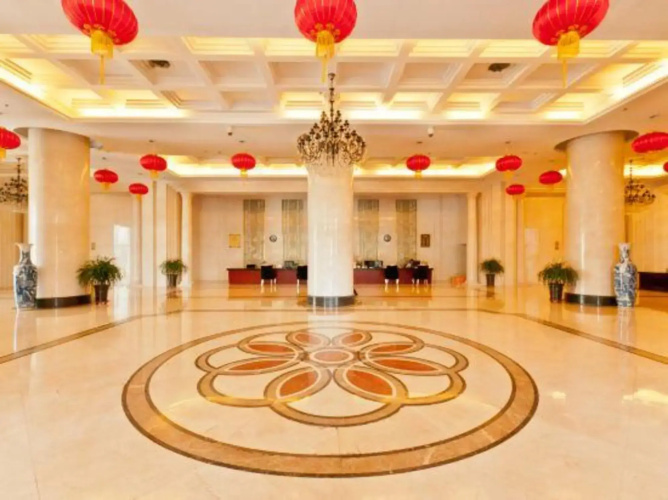 Bazhou Media Hot Spring Hotel