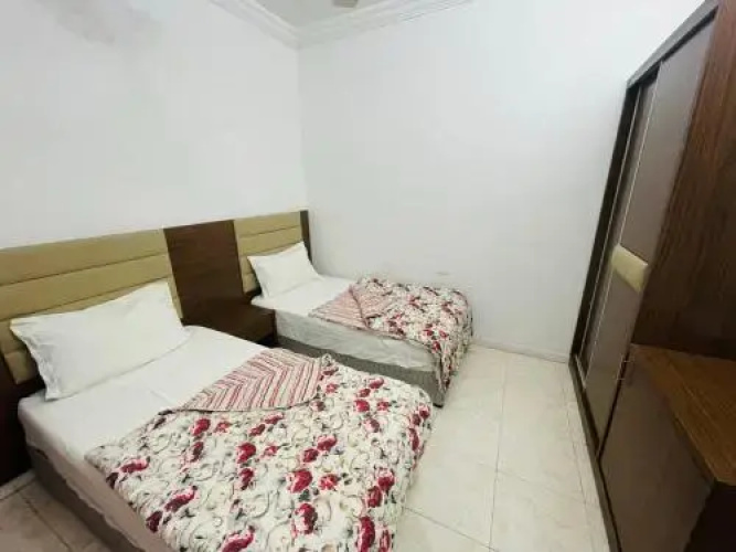 Al Rakaez Tourist Hostel