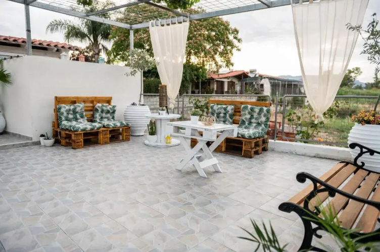 Sea View Residence
