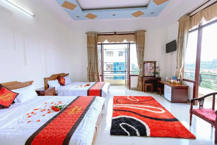 Deluxe Quadruple Suite with balcony