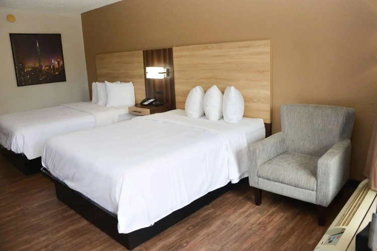 Standard Quadruple room