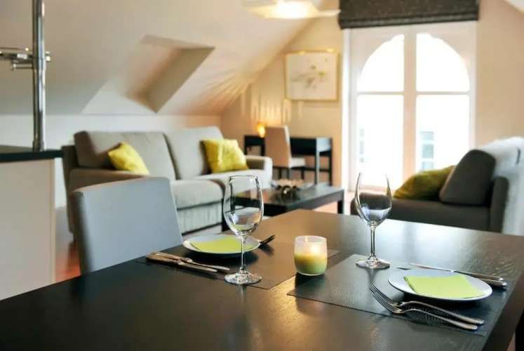 1 Bedroom Apartment