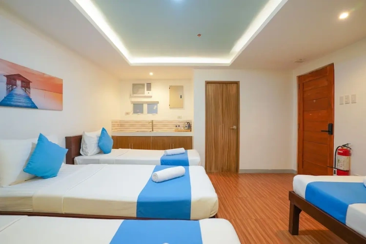 Standard Quadruple room