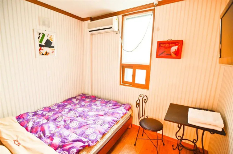 Myeongdong Town Guesthouse