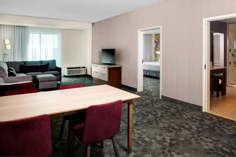 1 Bedroom Double Suite