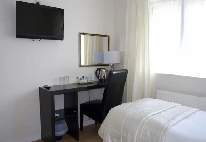 Superior Twin room