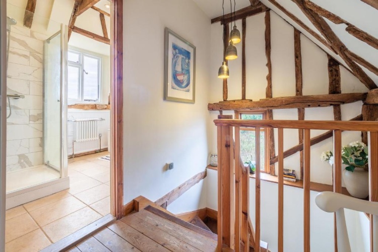 2 Bedrooms Cottage