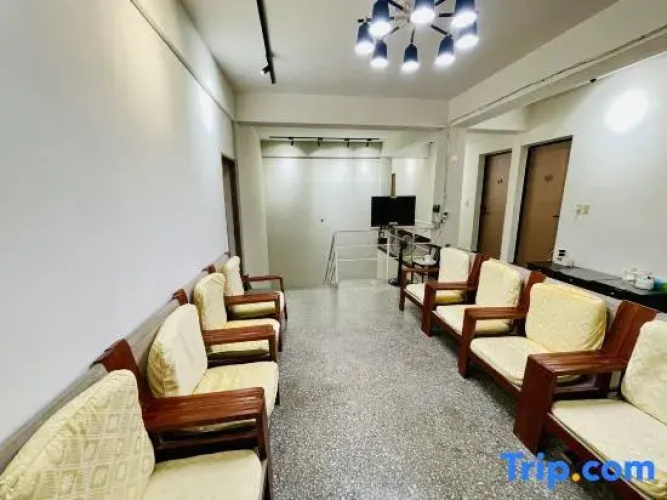 Pu-pien Hostel