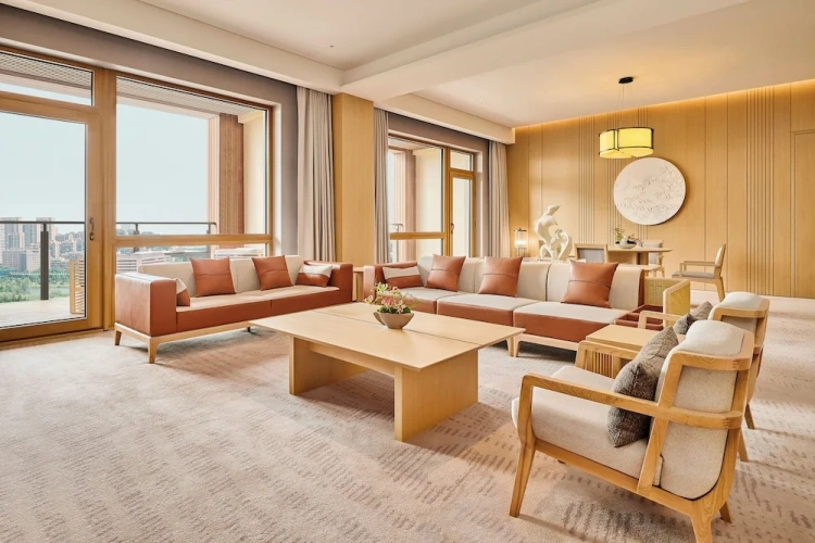 Ambassador Double Suite