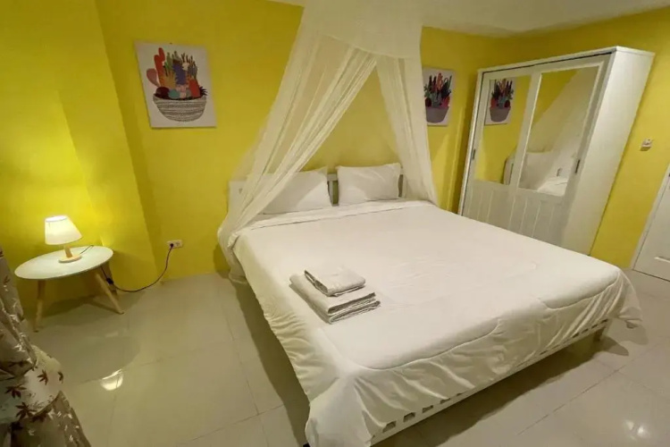 Be Rich Hotel
