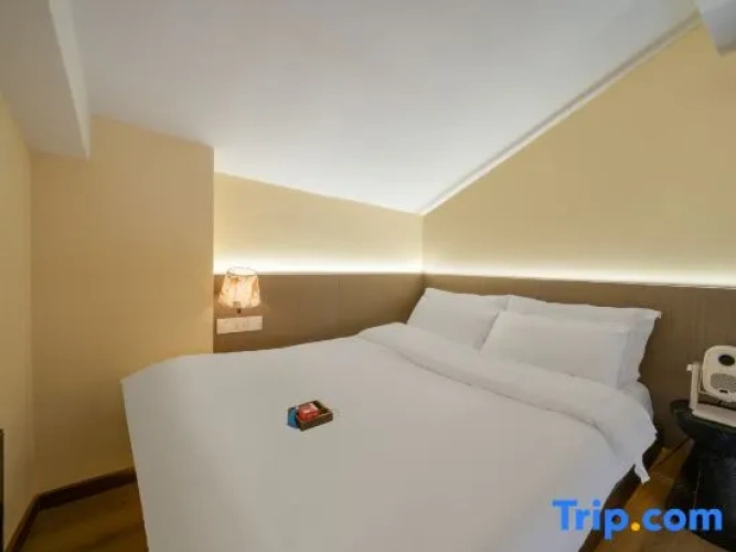 Comfort Double Apartment with balcony