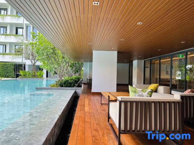 Tierra Residences