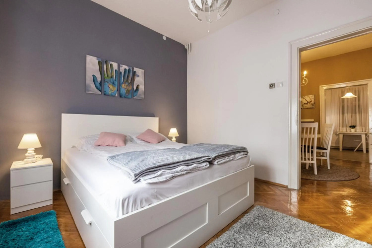 Neimar Apartment with Wi-Fi and parking