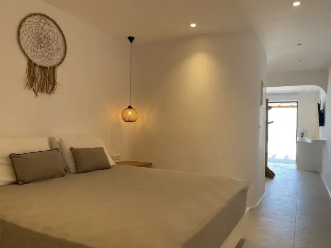 Sunset Hill Suites
