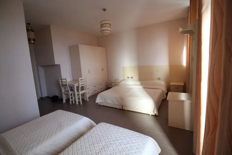 Comfort Triple room