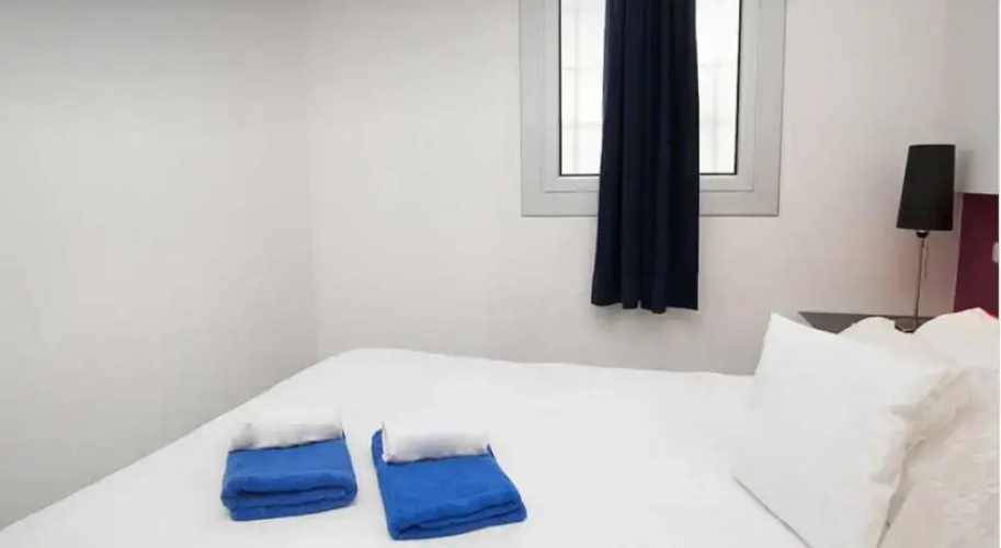 Apartment Portaferrisa