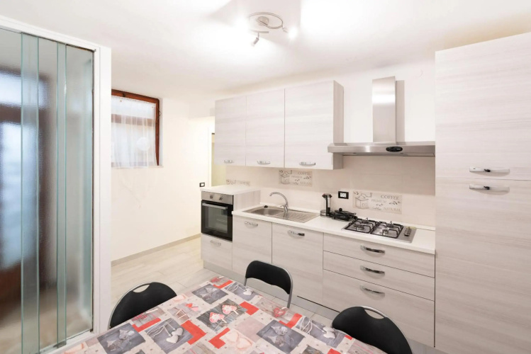Willy's apartment