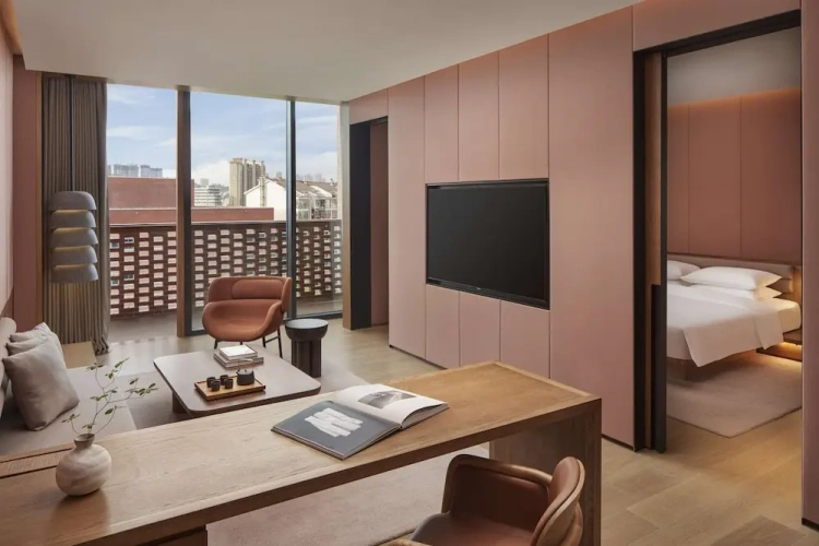 Double Suite