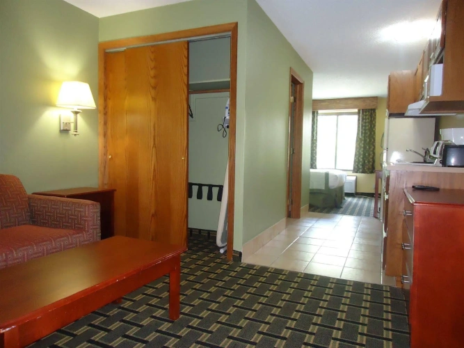 Guest rooms