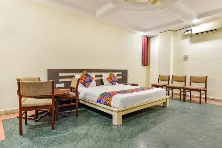 Fabhotel Jaipur Classic
