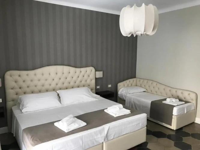 Standard Quadruple room