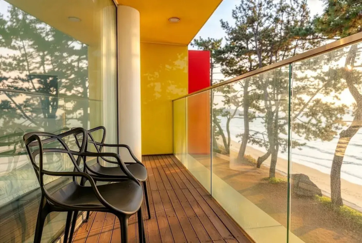 Boryeong Lavar Pool Villa