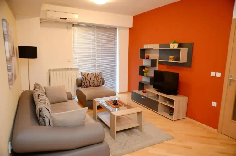 1 Bedroom Apartment with balcony