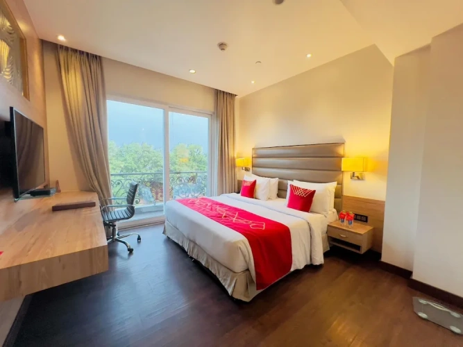 Superior Double room with balcony