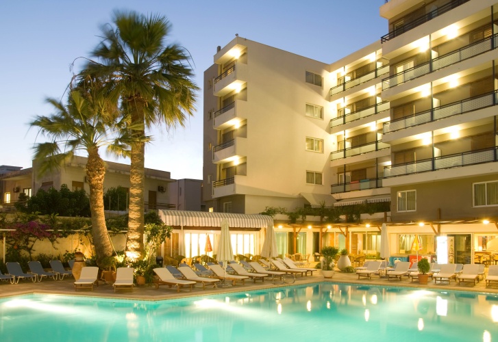 Best Western Plus Hotel Plaza photo 16